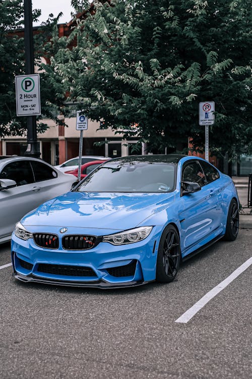 Foto profissional grátis de azul, BMW, carro esportivo