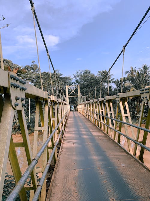 Sawarna bridge