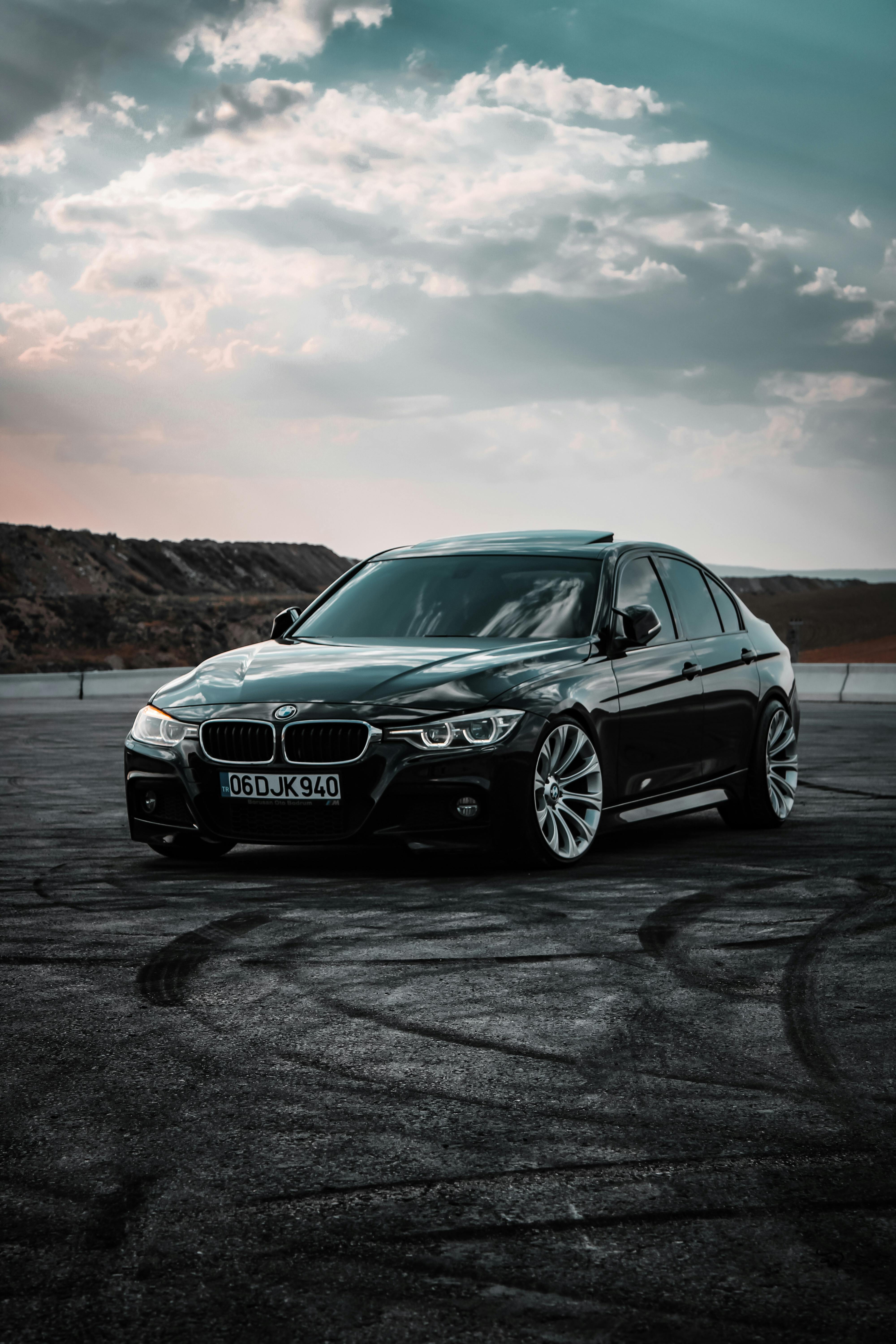 543 Bmw F30 Royalty-Free Images, Stock Photos & Pictures