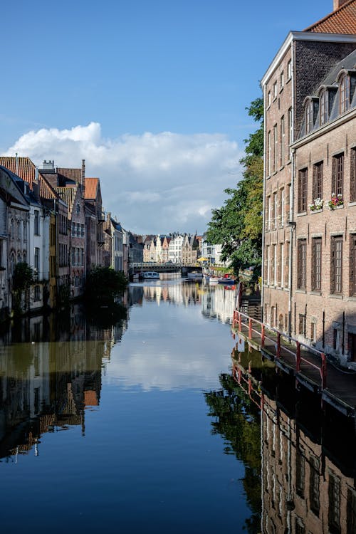 Ingyenes stockfotó aan lichtbak toevoegen, Belgium, bérházak témában