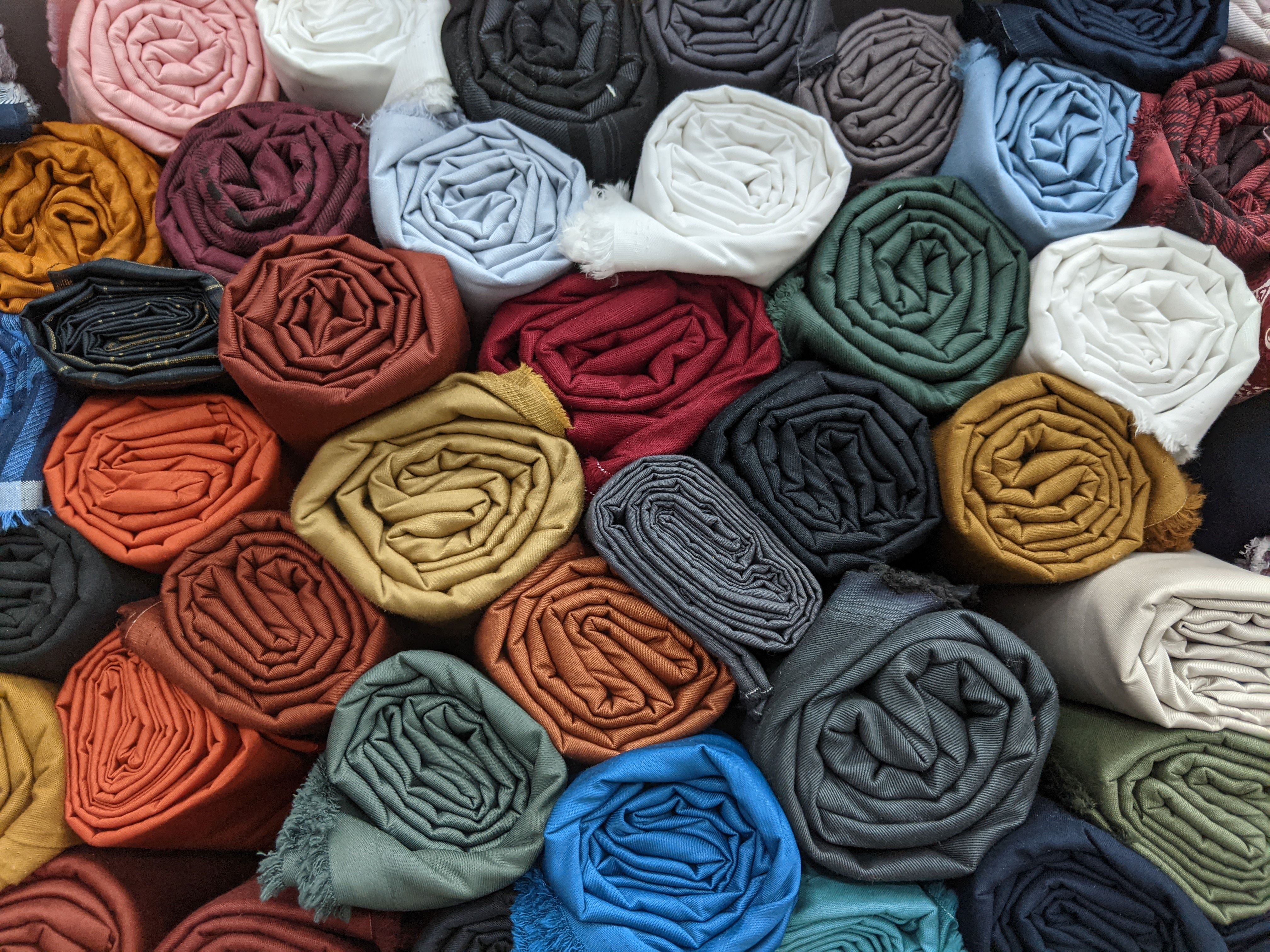 Tela Estampada De Dinosaurios Y Hojas – Algodón De Alta Calidad Para Costura, Manualidades Y Ropa