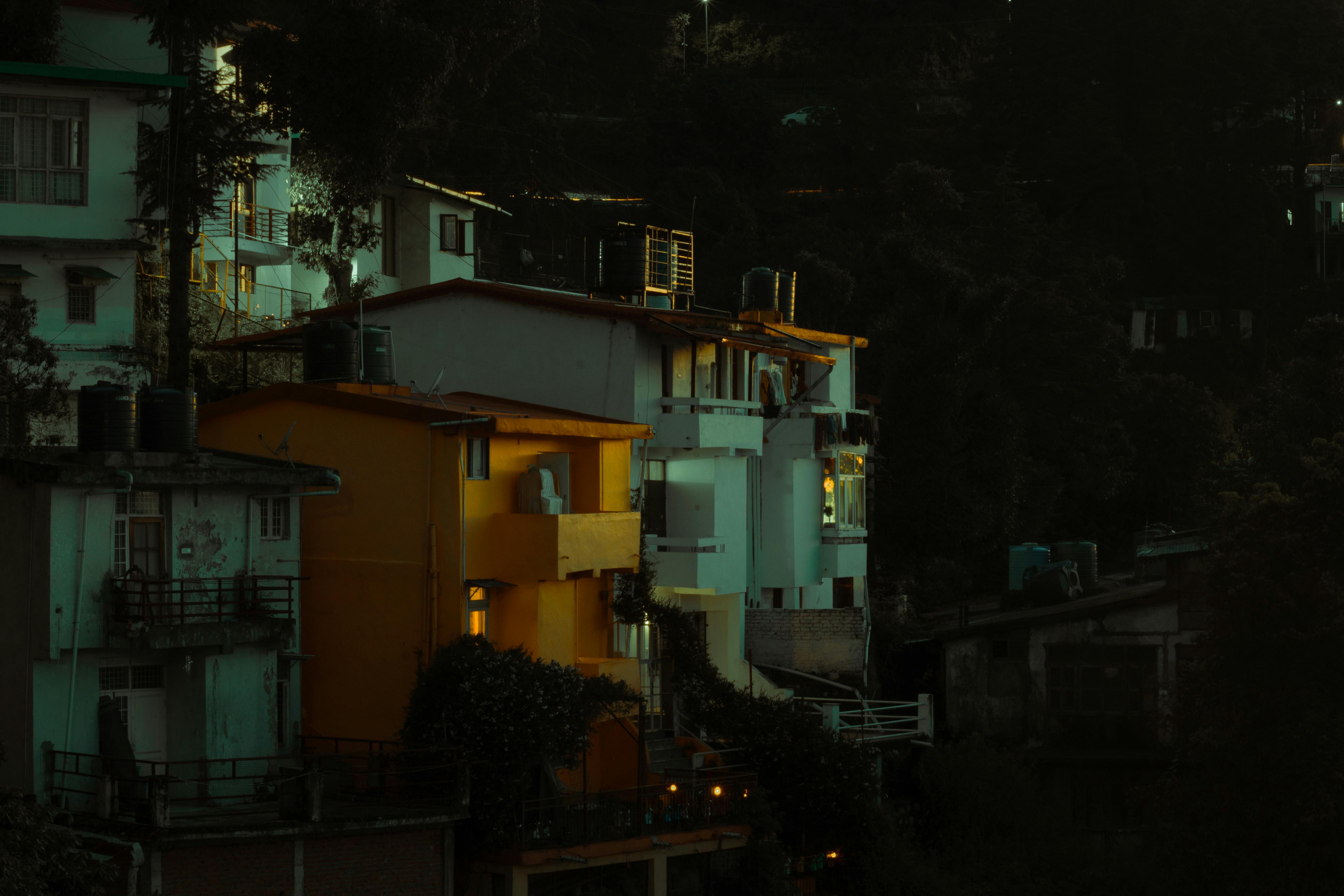 Should I Sell My House or Rent It Out in 2026? — Photo by Melbin Jacob on Pexels