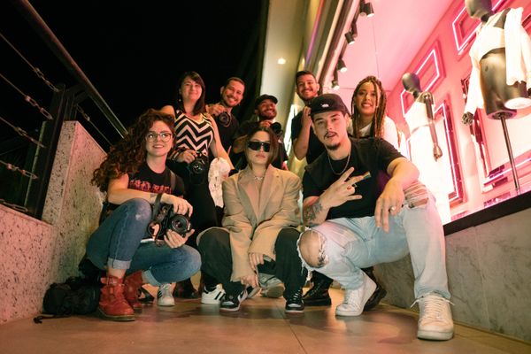 Young cast gathered outside at night — Matheus Bertelli on Pexels