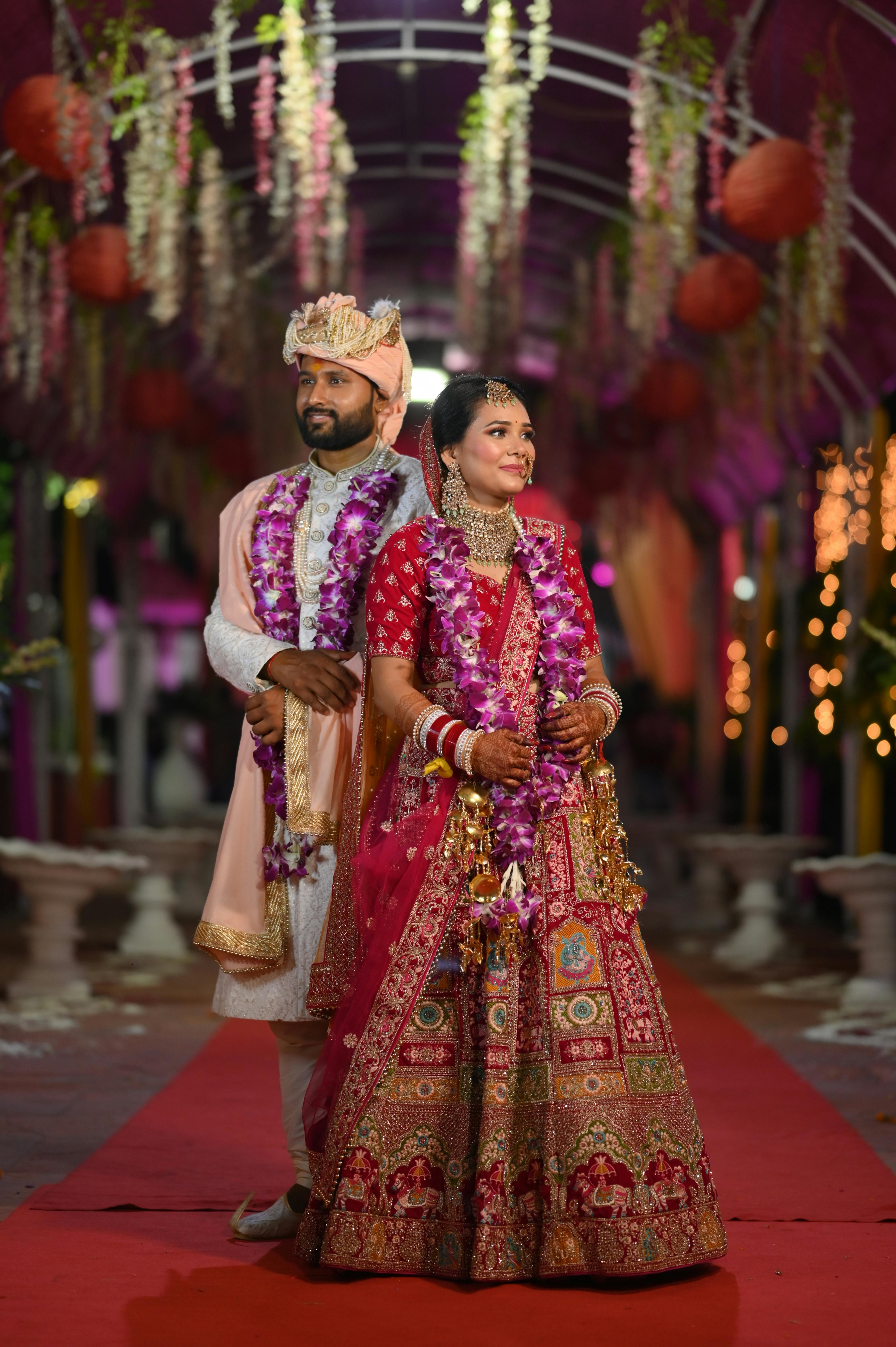 Beautiful Color Coordinated Wedding | Couple wedding dress, Wedding couple  poses, Online wedding dress