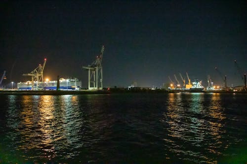 Elbe in der Nacht