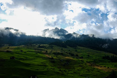 Immagine gratuita di montagne, natura, nuvole