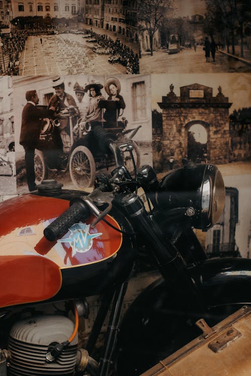 Darmowe zdjęcie z galerii z motocykl, mur, mury