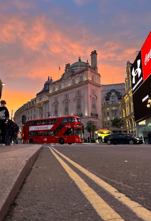 Fotobanka s bezplatnými fotkami na tému Anglicko, autobusy, centrálny londýn