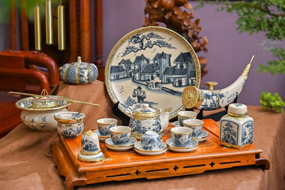 Ceramic Village Bat Trang Traditional Crafts Near Hanoi Ceramic Village Bat Trang Traditional Crafts Near Hanoi