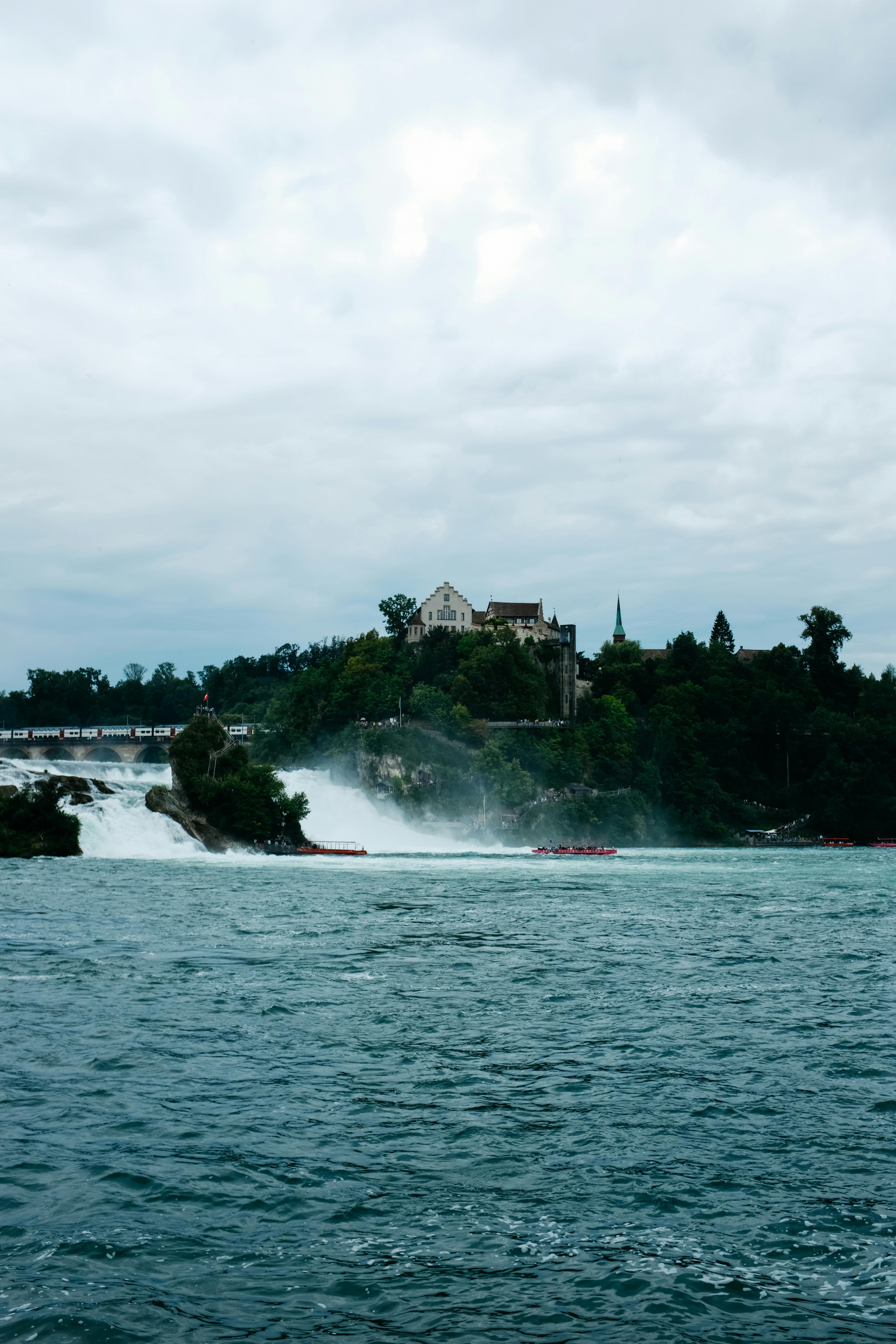 hotel rheinfall schweiz