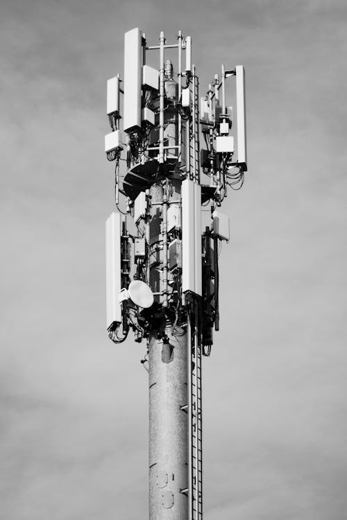 Fotos de stock gratuitas de asta, blanco y negro, infraestructura