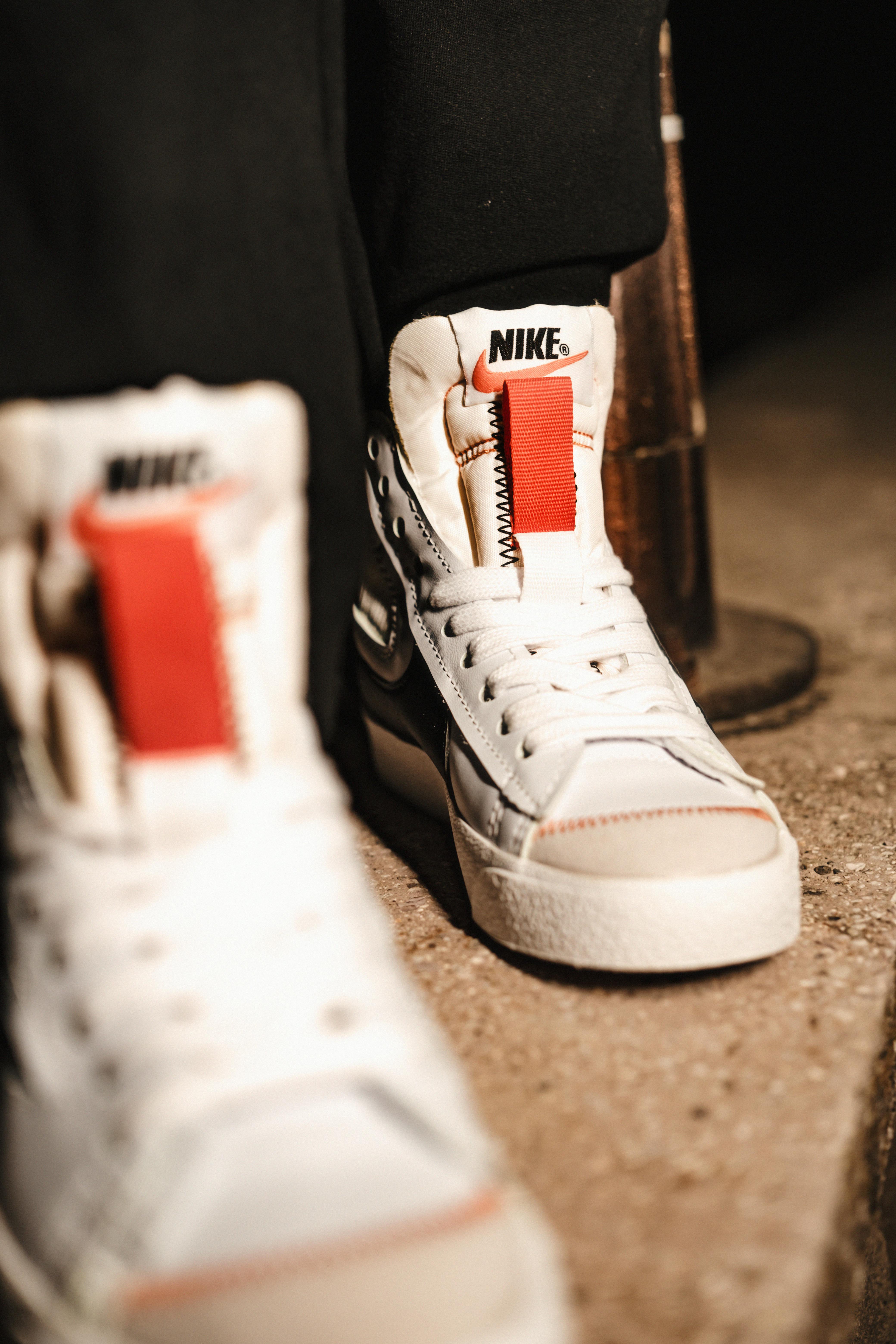 nike motorized shoes