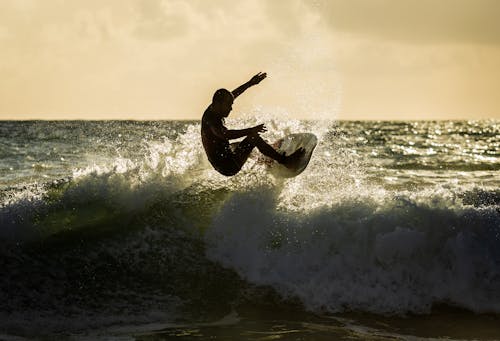 Δωρεάν στοκ φωτογραφιών με Surf, άθλημα, αθλητής