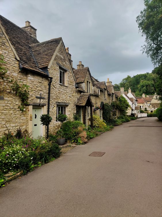 Quiet countryside lane in the Cotswolds ideal for a romantic UK weekend break
