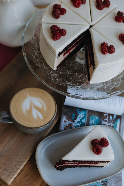 Free Coffee and Cake Stock Photo