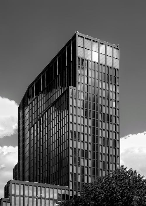 Imagine de stoc gratuită din alb-negru, arhitectură modernă, clădire de birouri