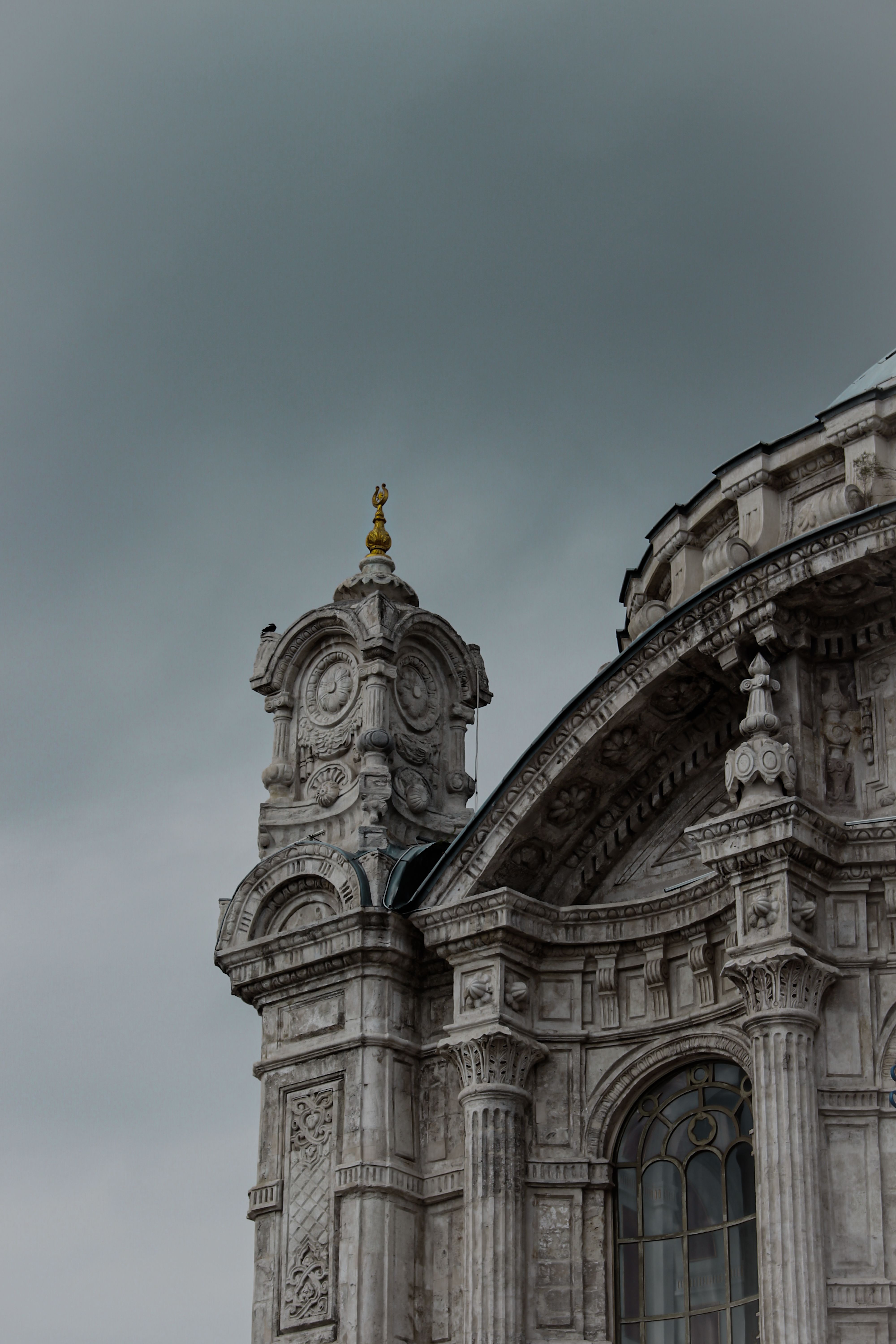 Ornate Facade of a Historical Building · Free Stock Photo