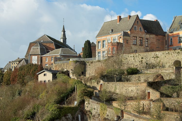 Buildings In Thuin