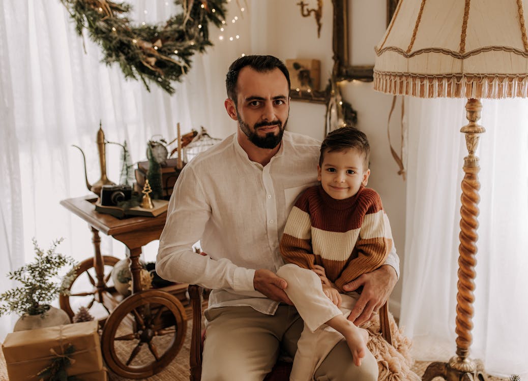 Free Happy Father with Son at Christmas Stock Photo