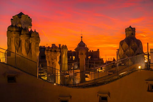 Kostenloses Stock Foto zu barcelona, dramatischer himmel, landschaftlich