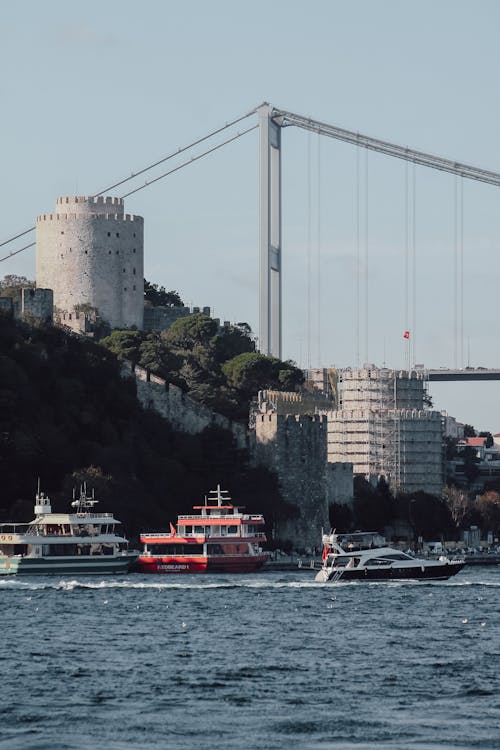 asma köprü, boğaz, deniz içeren Ücretsiz stok fotoğraf