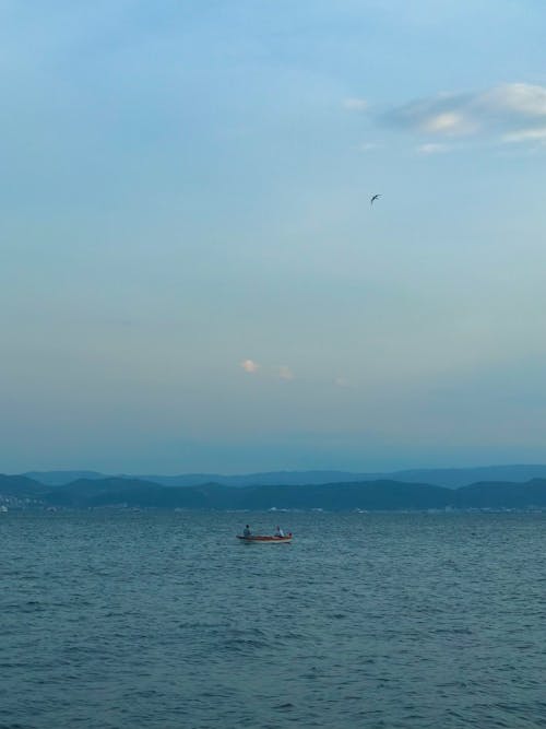 dikey atış, göl, insanlar içeren Ücretsiz stok fotoğraf