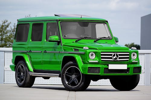 View of a Green Mercedes-Benz G 350D