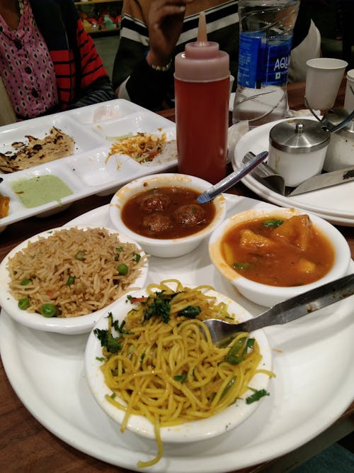 Hindistan, hint yemeği tabağı içeren Ücretsiz stok fotoğraf