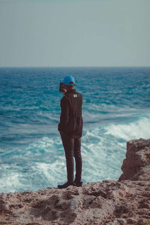 남자, 녹음, 바다의 무료 스톡 사진