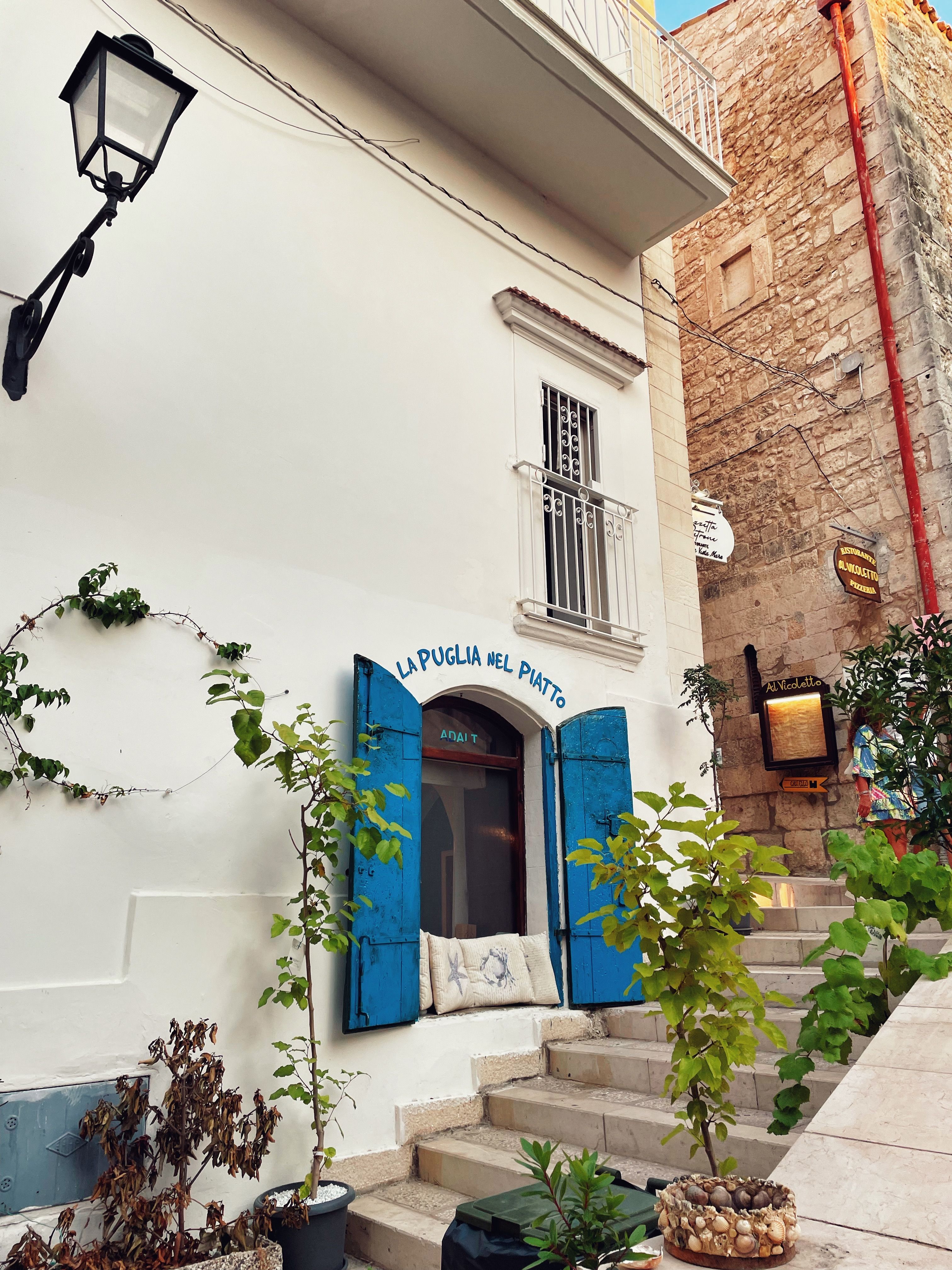 Quaint Corner of Old Town · Free Stock Photo