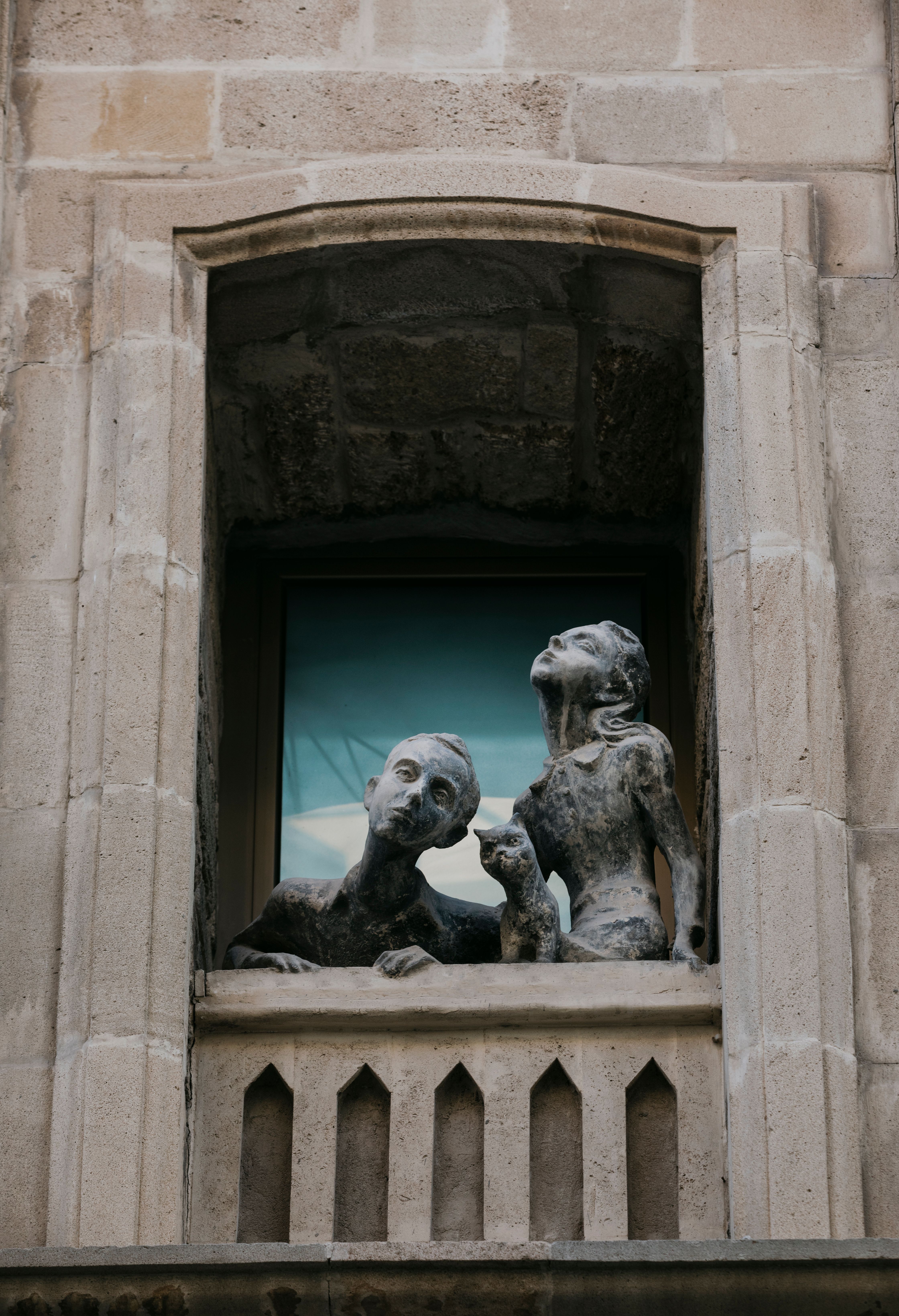 Sculpture in Window · Free Stock Photo