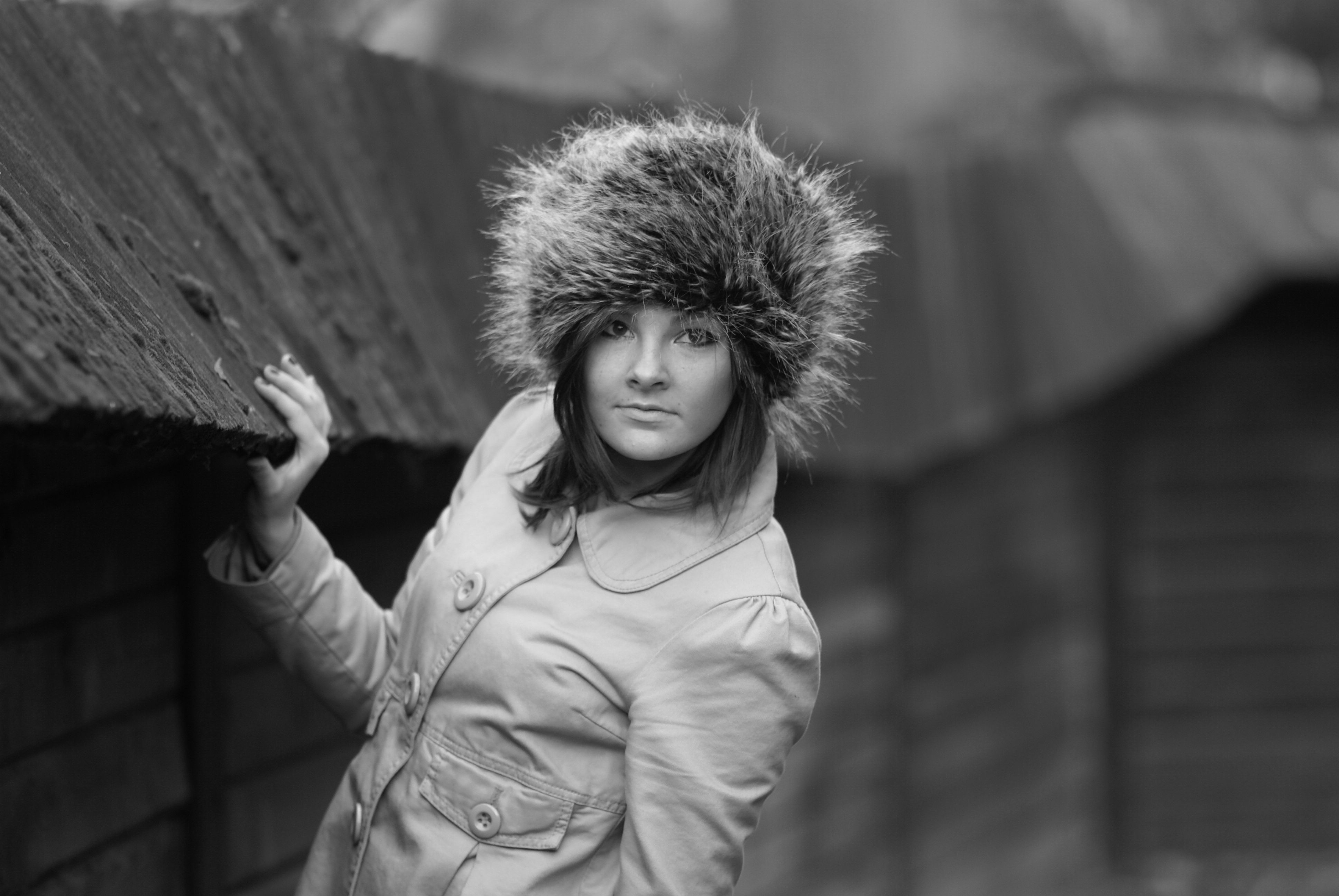 Woman in Hat and Jacket in Black and White · Free Stock Photo
