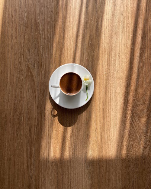 Foto d'estoc gratuïta de cafè, copa, de fusta