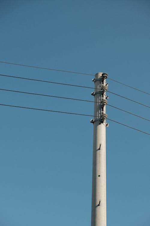 Foto profissional grátis de cabos, distribuindo, eletricidade