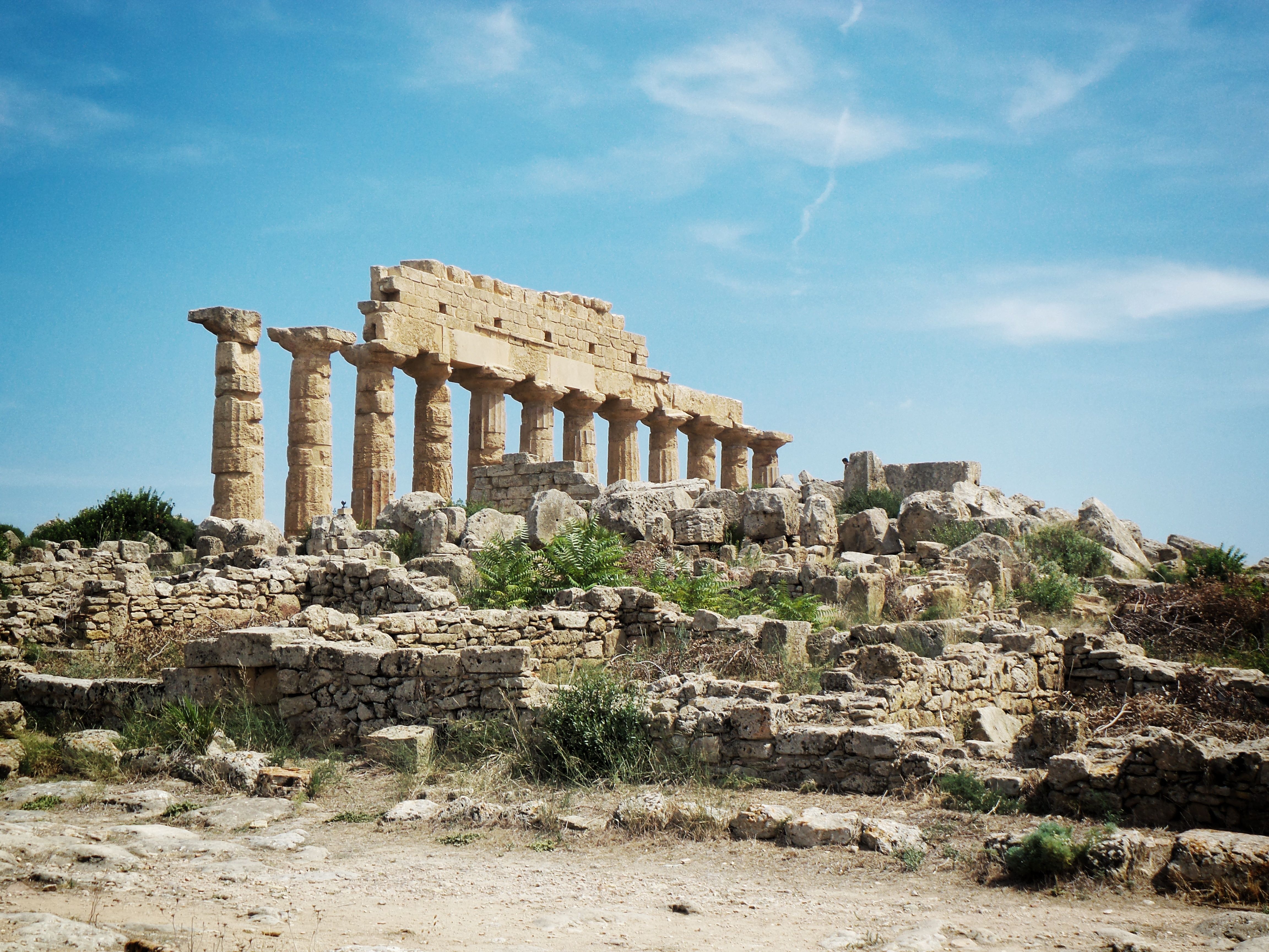 Explore the ancient Greek temple ruins at Selinunte, Sicily, a historic archaeological site. Explore the ancient Greek temple ruins at Selinunte, Sicily, a historic archaeological site.