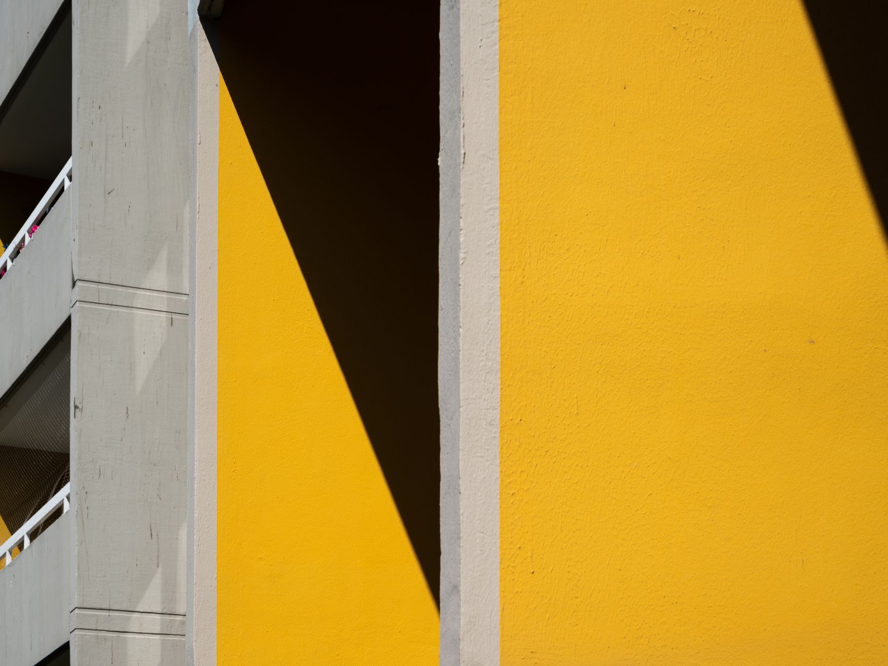 Exterior Painting in Woodford Wells — clean edges cut in around trim and sockets