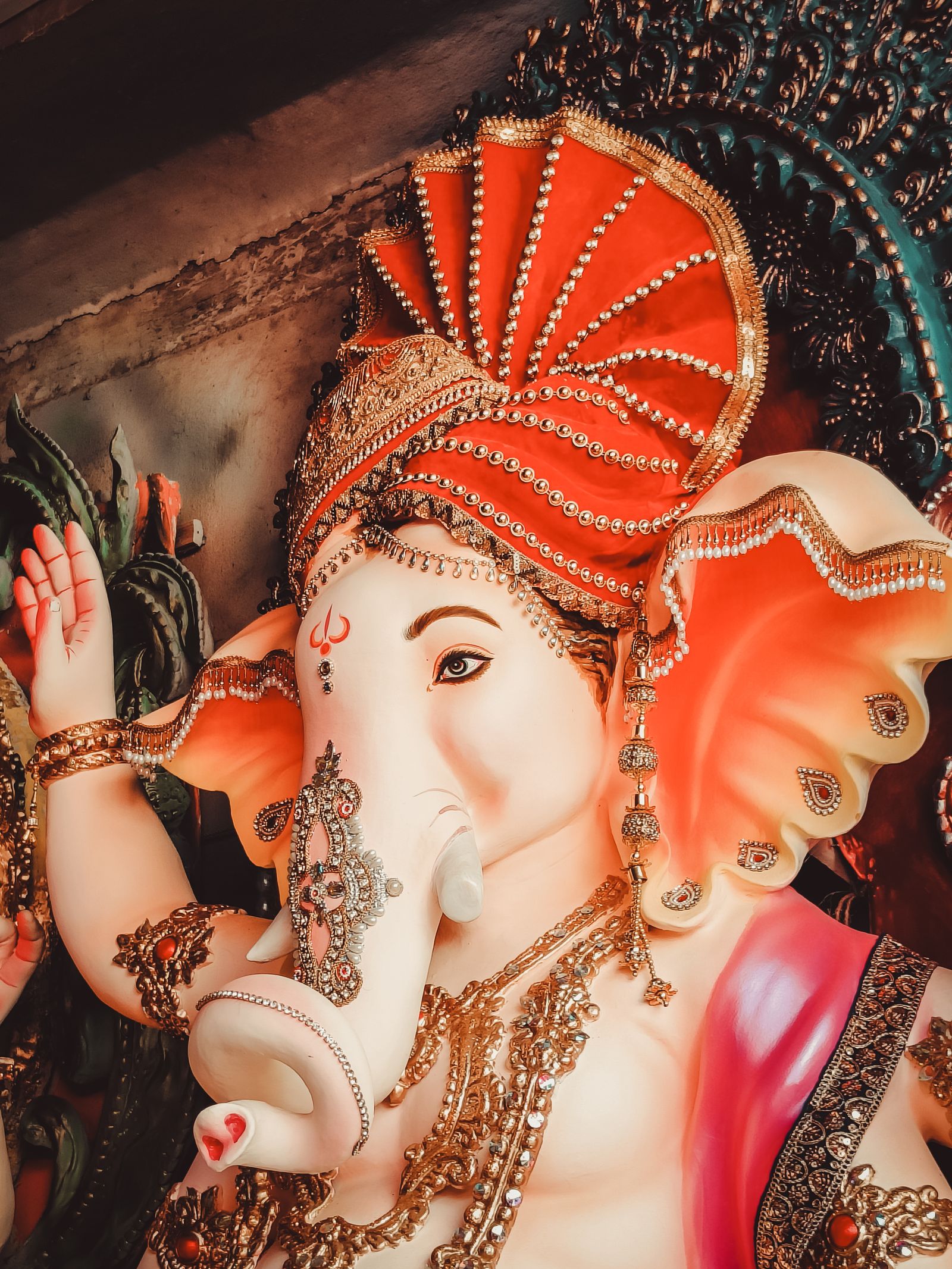 "How Can I Place Lord Ganesha at Entrance Unlock the Blessings with 7