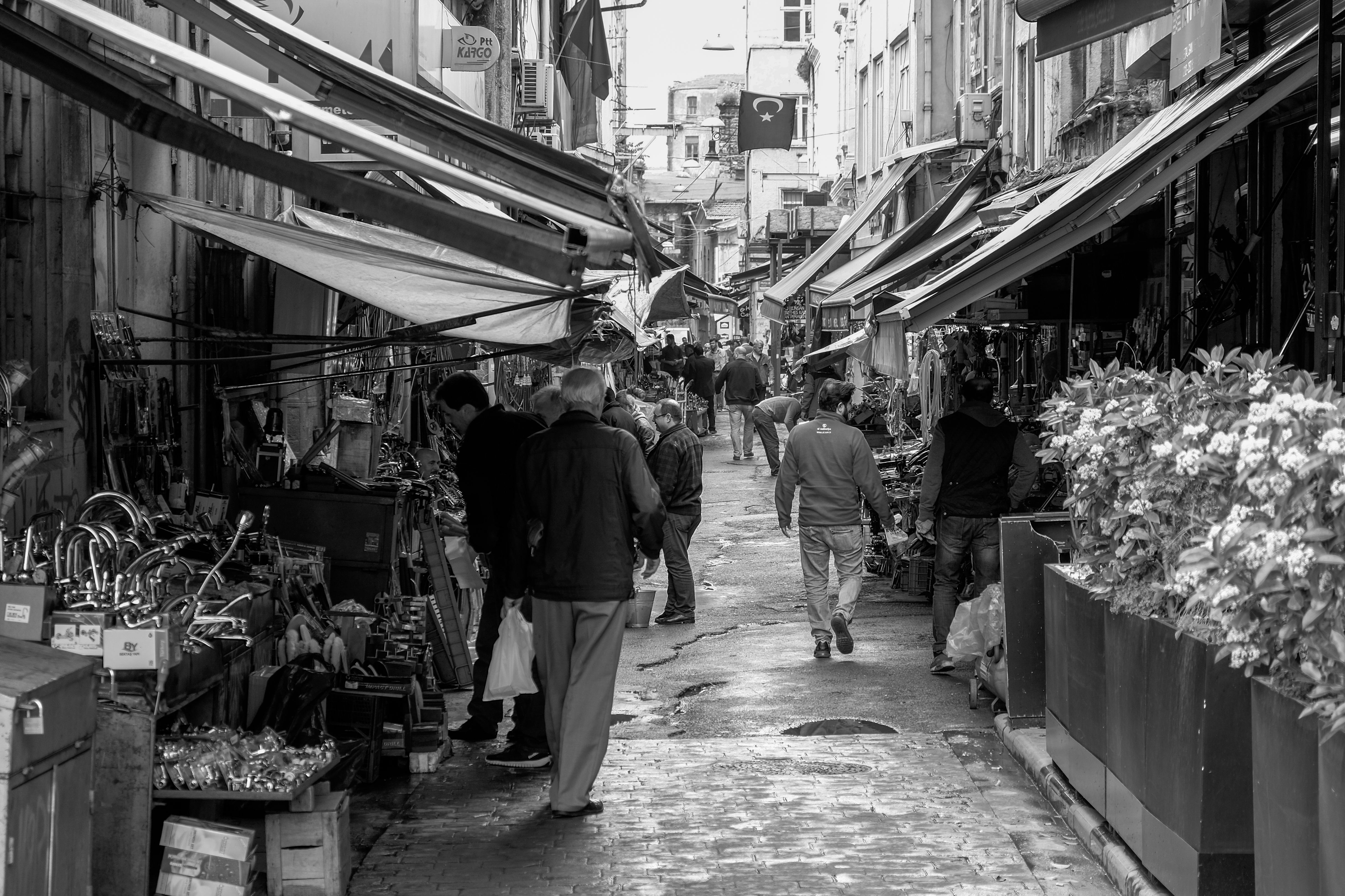 Black and White Photo of a Street Market · Free Stock Photo