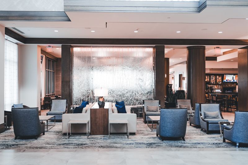 Modern hotel lobby representing the sectors Nolotel serves