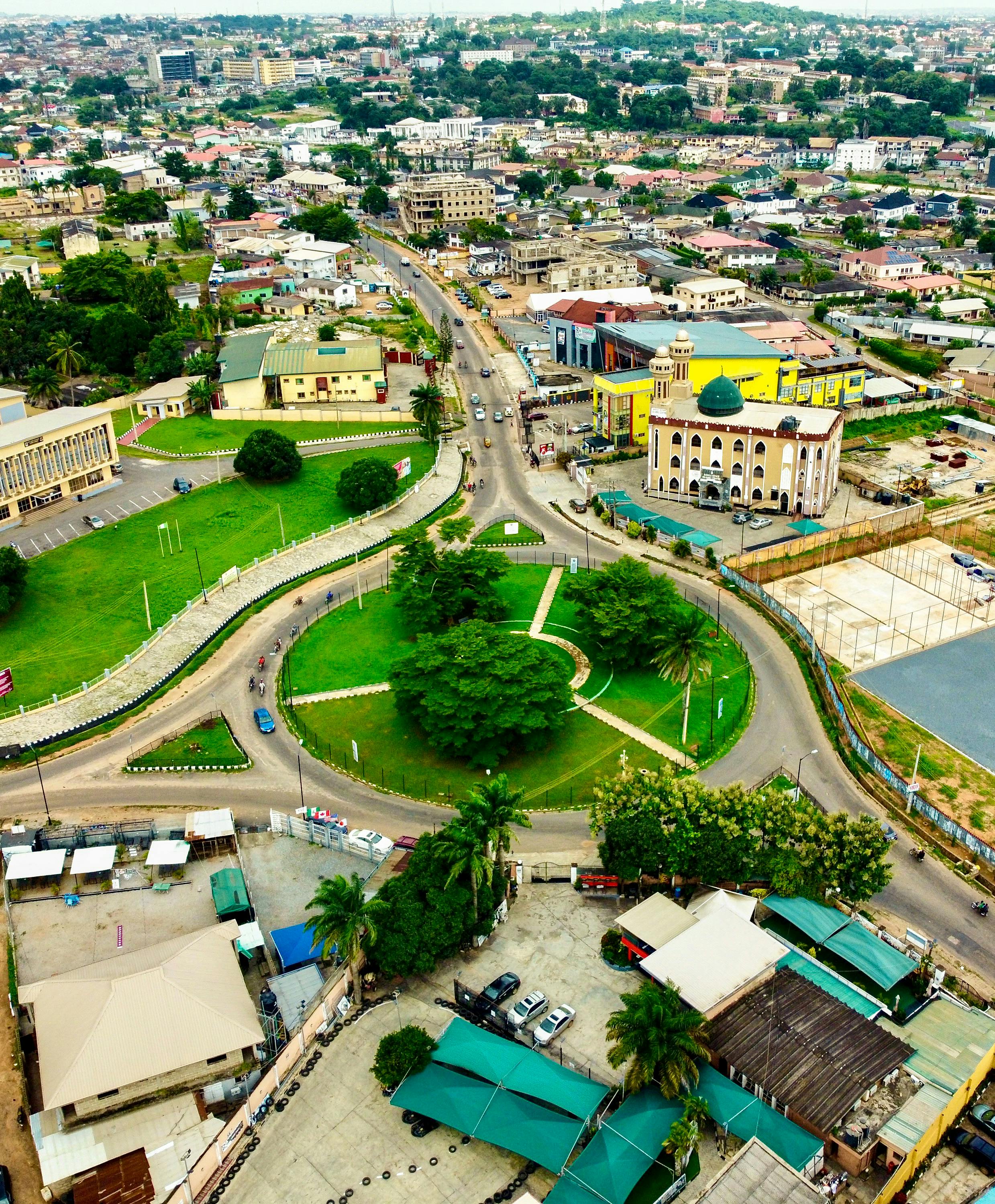 Aerial Panorama of a City with a Roundabout, Ibadan, Nigeria · Free ...