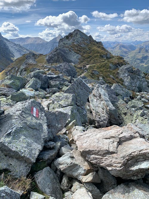 Foto d'estoc gratuïta de àrid, erosionat, muntanyes