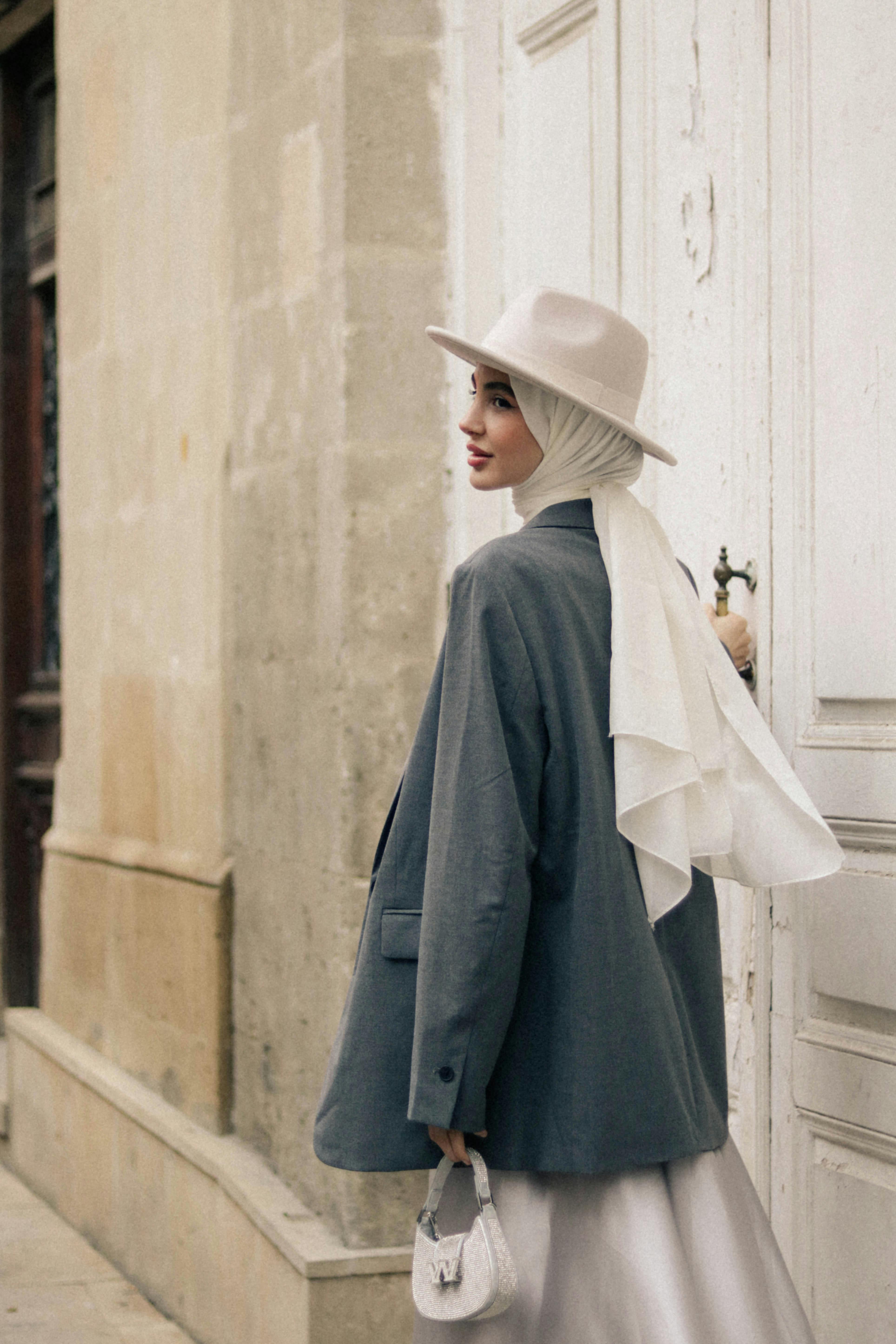 De franc Foto d'estoc gratuïta de accessoris, adult jove, amb classe Foto d'estoc