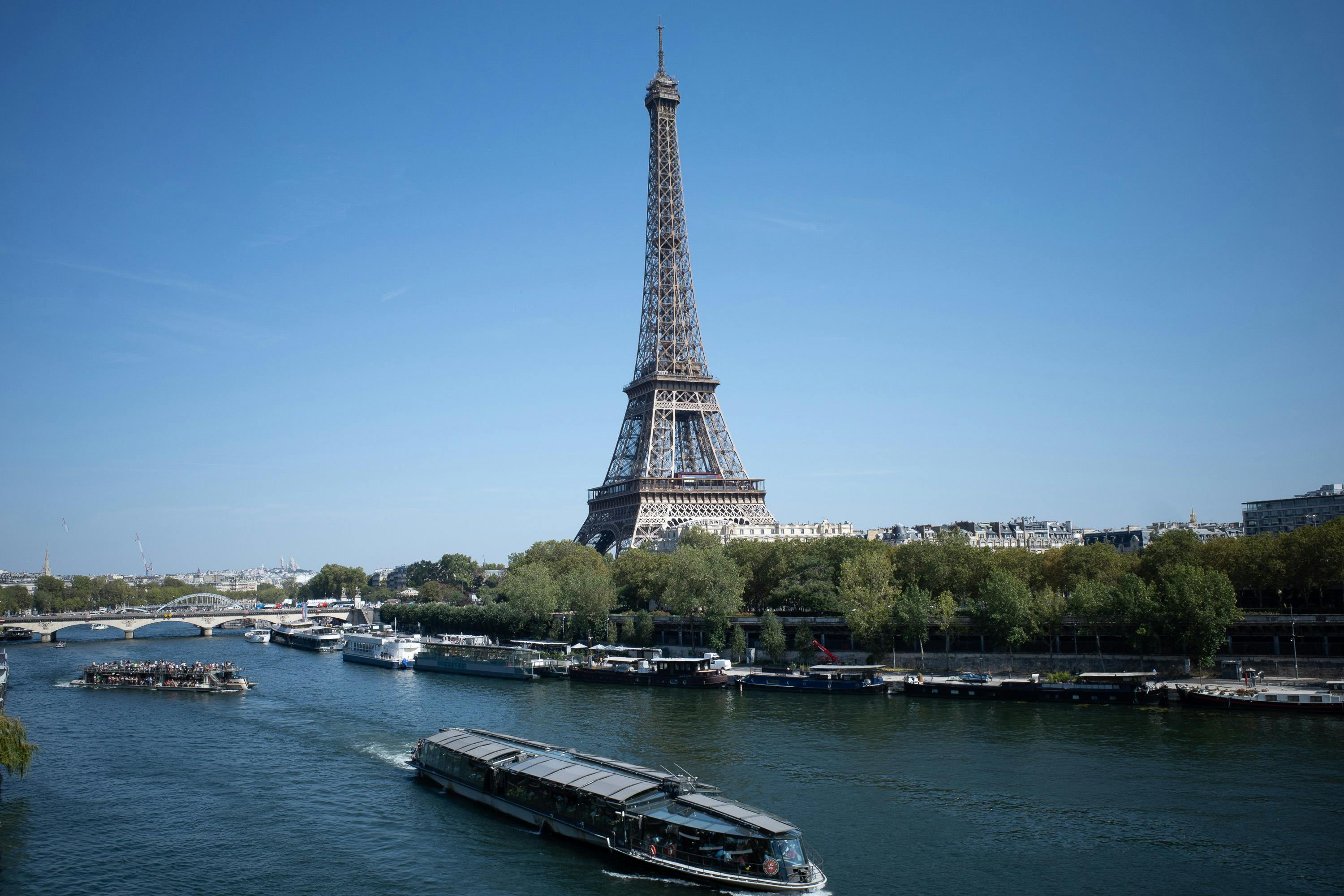 Seine river cruise with Paris skyline