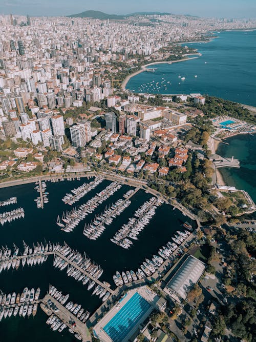 Fotos de stock gratuitas de amarrado, barcos, ciudad