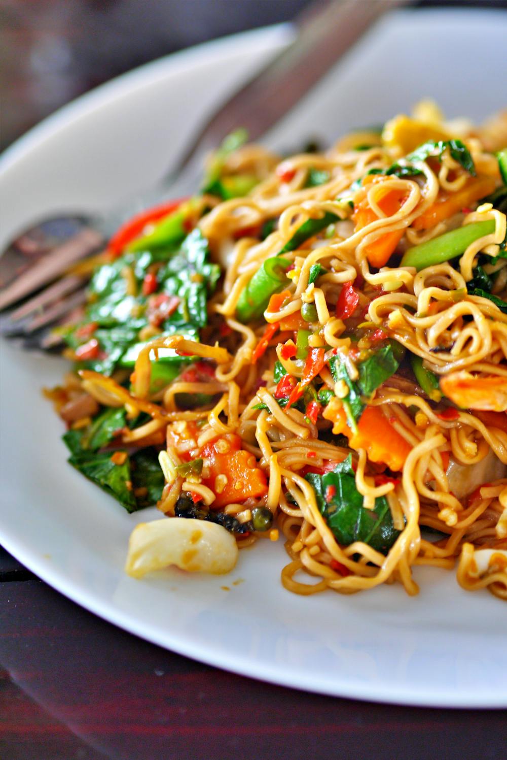 Stir-Fried Broccoli with Garlic and Soy Sauce