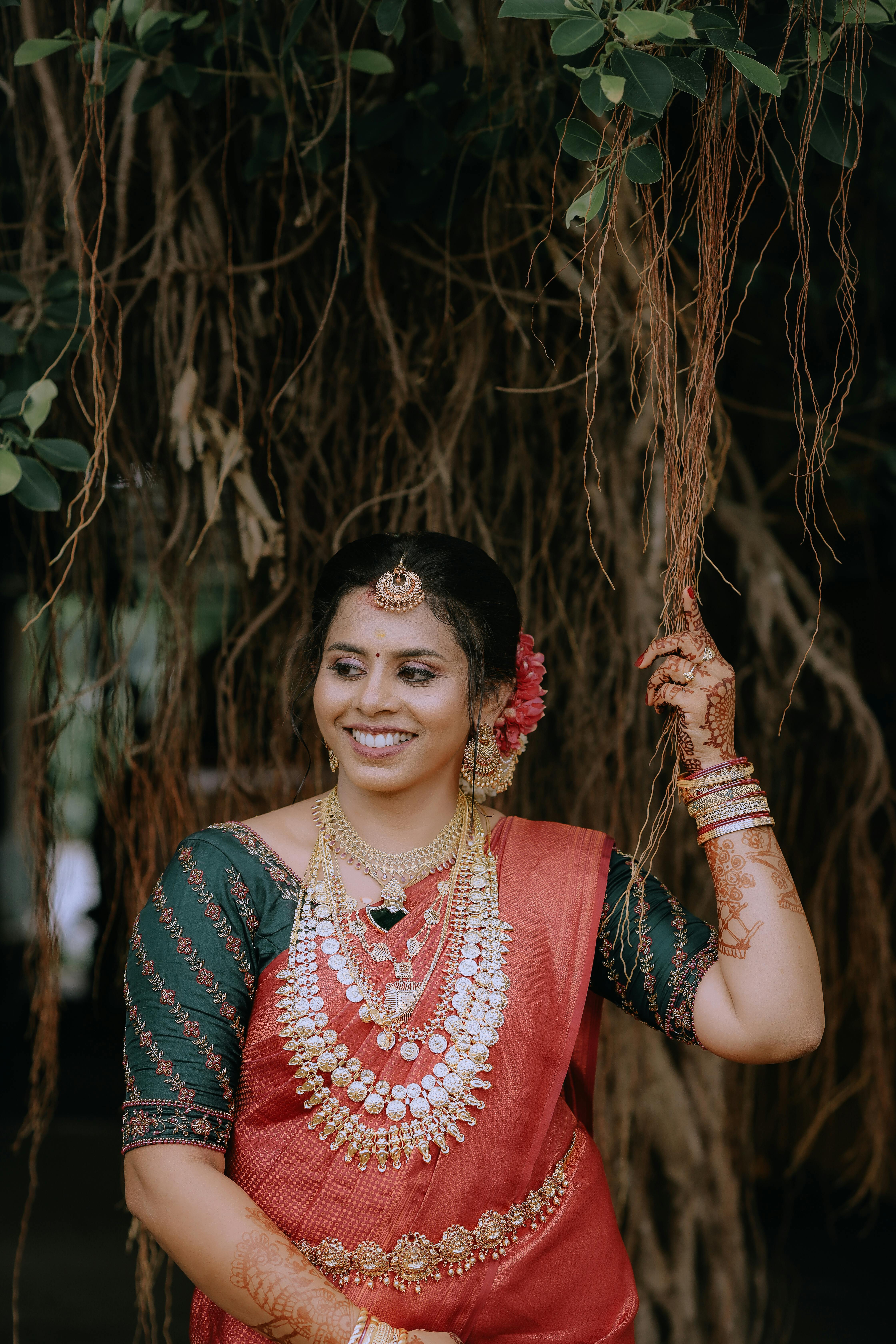 Beautiful Indian Young Girl In Traditional Saree Posing Outdoors Stock Photo,  Picture and Royalty Free Image. Image 147638584.