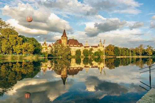 Kostenloses Stock Foto zu budapest, fluss, lokale sehenswürdigkeiten