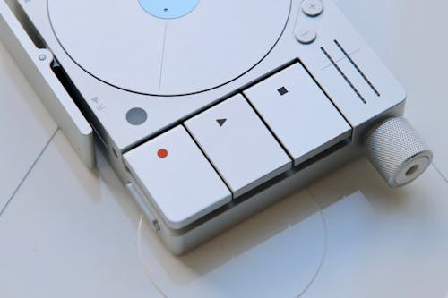 Бесплатное стоковое фото с аудио оборудование, белый, записывающее устройство