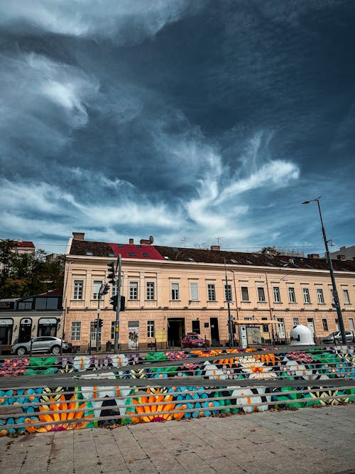 Fotobanka s bezplatnými fotkami na tému belehrad, betónové schody, bytový dom