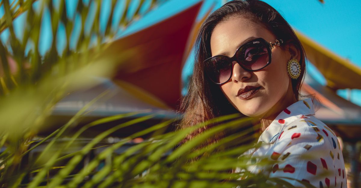 Cómo combinar estampados para un look elegante